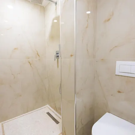 Green Boutique Hotel Vlore Exterior photo